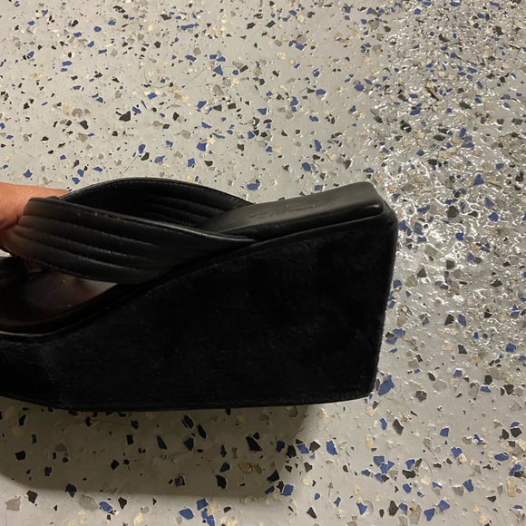 Frankie’s bikinis platform flip flops - Picture 8 of 16